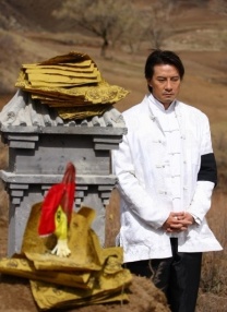 日本大尺度吃奶电影